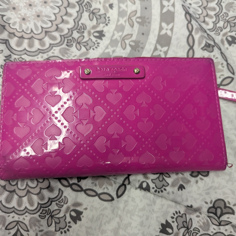 Kate Spade Fuchsia Heart Pattern Wallet